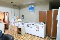 Minshuku Seaside House Dugong Hotels in Kumejima