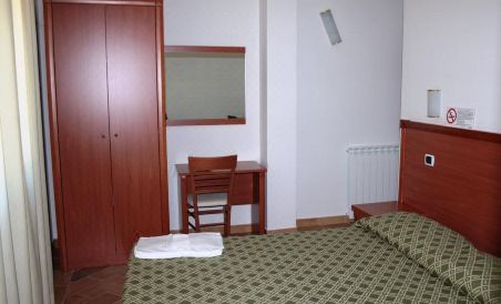 Hotel Ristorante Pizzeria G.A.N. - Housity