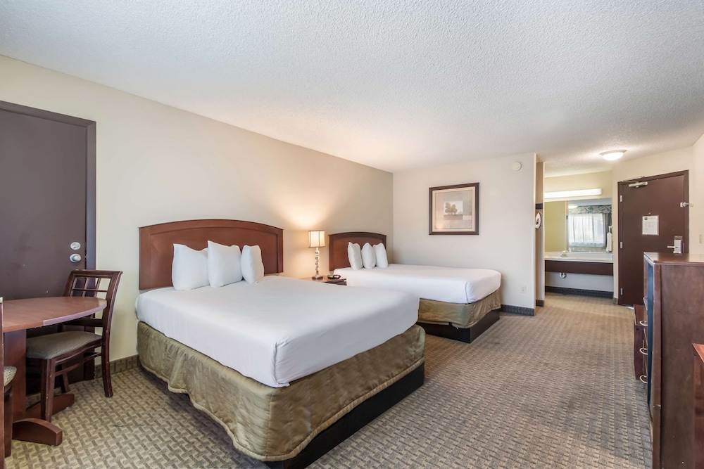 Red Lion Inn & Suites Vancouver