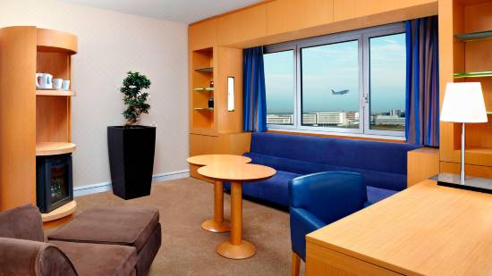 Sheraton Paris Roissy Airport-Tremblay En France Updated 2022 Room  Price-Reviews \u0026 Deals | Trip.com