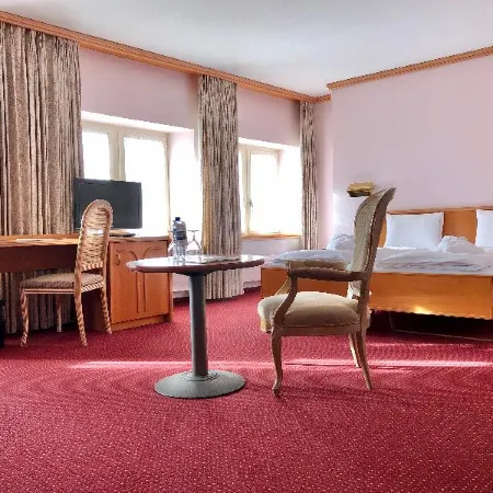 Thermal Hotels & Walliser Alpentherme Leukerbad