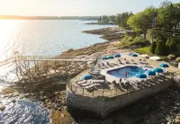 Spruce Point Inn Resort and Spa - Ocean View