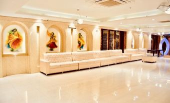 Hotel S. K Crown Park Naraina