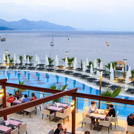 Turunc Premium Hotel