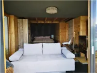 Chalet with Panoramic Views of the Mountains of the Oberland and Lake Thun Hoteles cerca de Lago de Thun