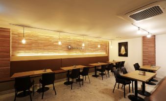 Brown Dot Hotel Cheonan