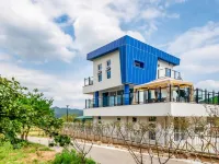 Hwasun the Holiday Castle Pension Hotels in Hwasun