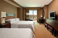 Sheraton Sioux Falls & Convention Center Hotels near Gilbert Science Center