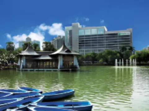 ホリデイ イン エクスプレス 台中パーク 台中公園周辺のホテル