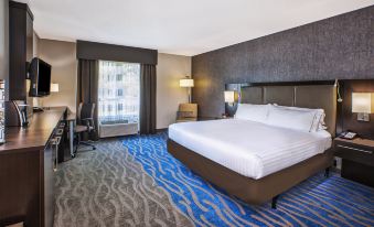 Holiday Inn Express & Suites Dayton South - I-675