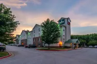 HomeTowne Studios & Suites Bentonville Hotel di 