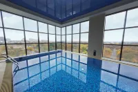 DoubleTree by Hilton Lodz - piscina