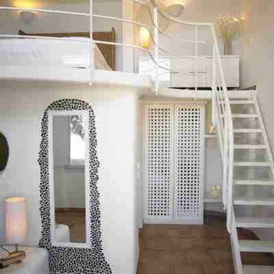 神洞水療套房飯店 Rooms