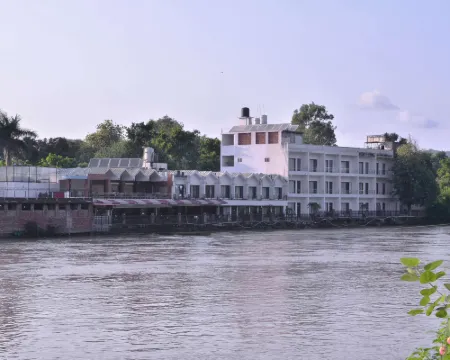 Comfort Inn Coral River Hotels in Pathankot