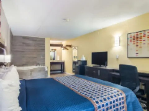 ロードウェイ イン & スイーツ モンロービル - ピッツバーグ モンロービルのホテル