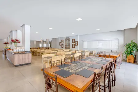 Wyndham Olimpia Royal Hotels