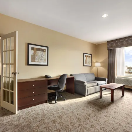 Days Inn by Wyndham Brampton Hotels in Brampton