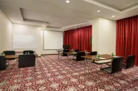 Ramada Encore by Wyndham Kuwait Downtown - Business