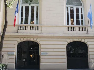 弗朗西絲酒店及俱樂部