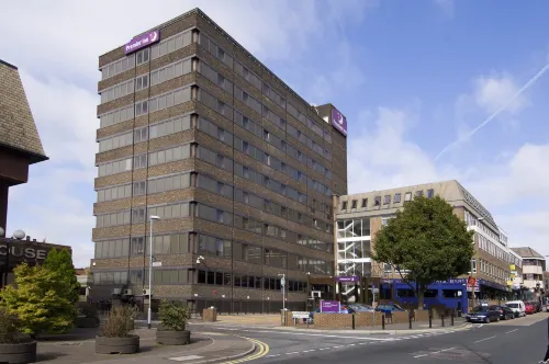 Brentwood Hotel di Ongar