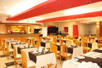Howard Johnson by Wyndham San Pedro - Gym