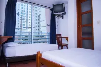 Hotel Bahia Plaza Hotels near sendero peatonal del Ziruma