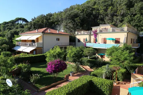 Residence le Acacie Hotels in Capoliveri