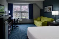 Days Inn by Wyndham Sarnia Harbourfront فنادق في Point Edward