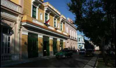 E Velasco