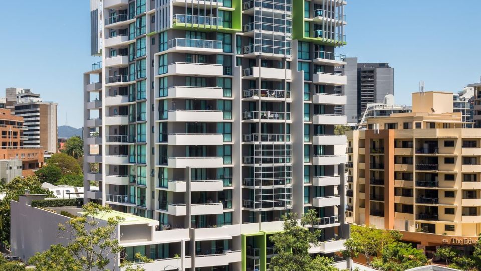 Skd Suites