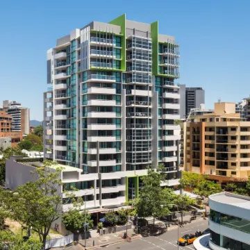 Skd Suites