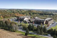Timber Ridge Lodge and Waterpark