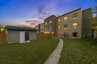Silver Creek Hotel
