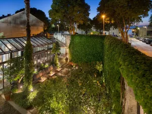 Almayer Art & Heritage Adults Only Hotel and Dépendance Rooms