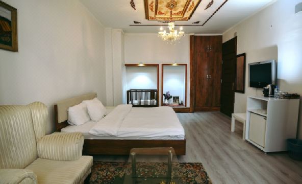 Arifbey Konagi - Housity