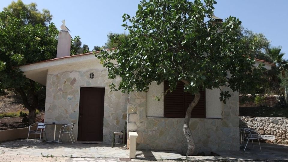 Mantas Bay Apartments