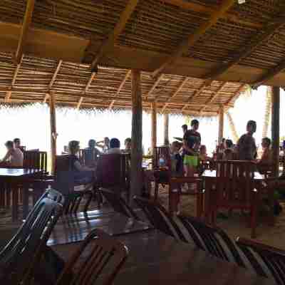 Hotel Coral Bay Dining/Meeting Rooms