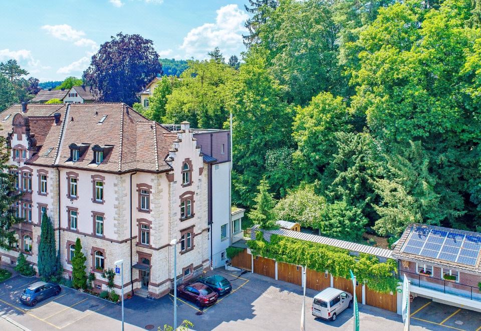 hotel overview picture