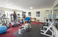 Secret Harbour Beach Resort - Gym