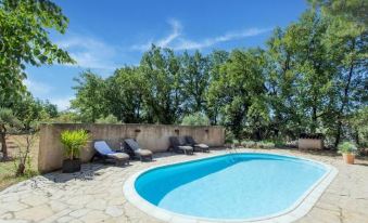 Very Attractive Detached Villa with Swimming Pool