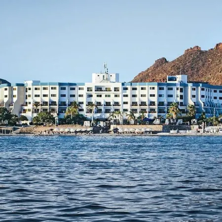 Hotel San Carlos Plaza