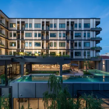 Mii Hotel Srinakarin Отели рядом с достопримечательностью «Станция BTS - Punnawithi»