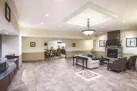 La Quinta Inn & Suites by Wyndham Stonington-Mystic Area Hotels in Вестерлі