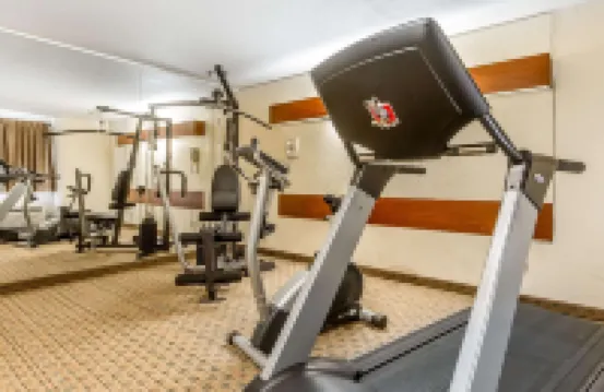 Econo Lodge Inn & Suites Santa Rosa South
