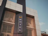 Pax Hotel Jakarta Hotel di Matraman