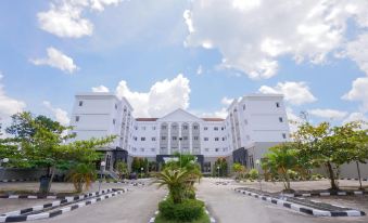 Brits Hotel Pangkalan Bun