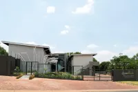 Alpine Attitude Boutique Hotel & Conference Venue - Pet friendly