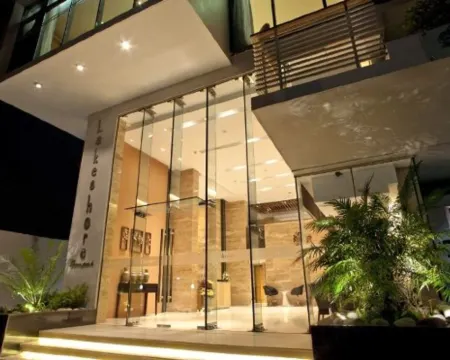 レイクショア バナーニ ダッカのホテル