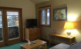 Harrison Street Inn - Housity