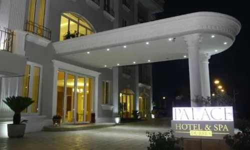 Palace Hotel & Spa